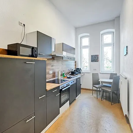 Nieske - Jugendstil Denkmal, Free Wlan & Parken, Self Check-in, Smart-tv Apartman Herzberg