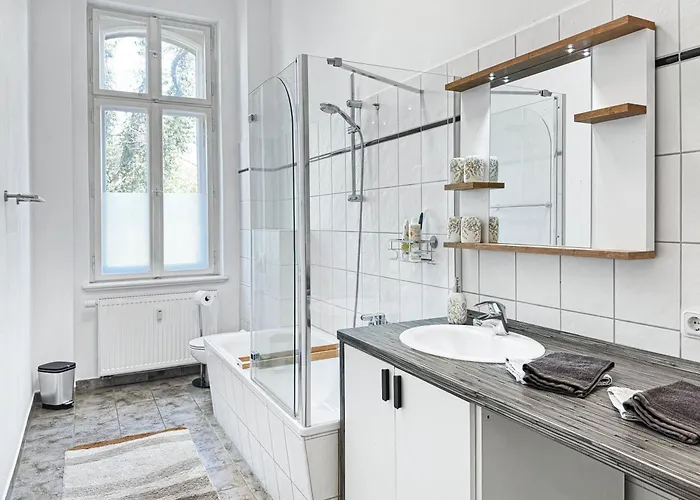 Appartement Nieske - Jugendstil Denkmal, Free Wlan & Parken, Self Check-in, Smart-tv Herzberg (Elster)