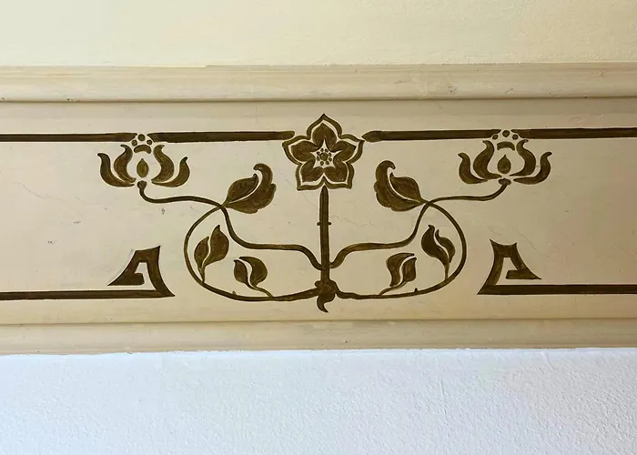 Nieske - Jugendstil Denkmal, Free Wlan & Parken, Self Check-in, Smart-tv